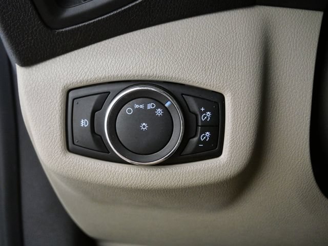 Used 2017 Ford Transit Connect Titanium FWD image 27