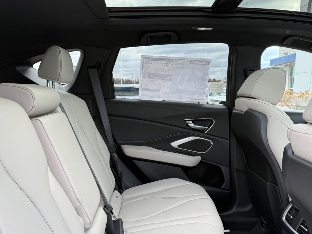 New 2026 Acura RDX SH-AWD image 5