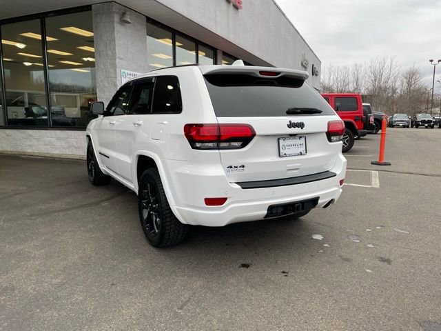 Used 2022 Jeep Grand Cherokee Laredo X image 8