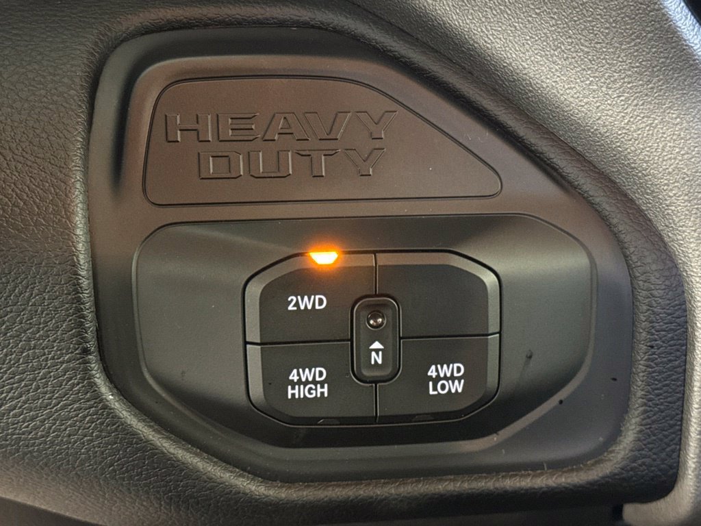 Certified 2025 RAM 2500 Big Horn AWD/4WD image 28