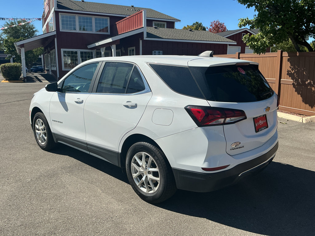 Used 2024 Chevrolet Equinox LT AWD/4WD image 7