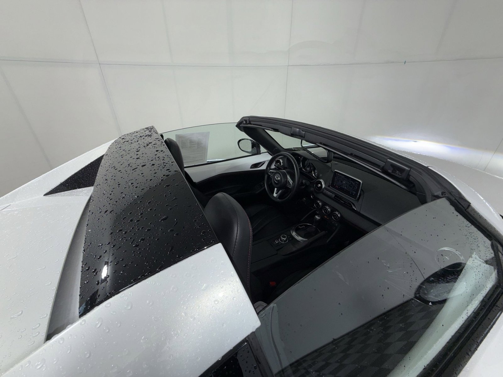 Used 2017 MAZDA MX-5 Miata RF Grand Touring image 23