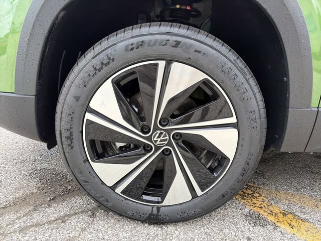 New 2026 Volkswagen Taos SE AWD/4WD image 11
