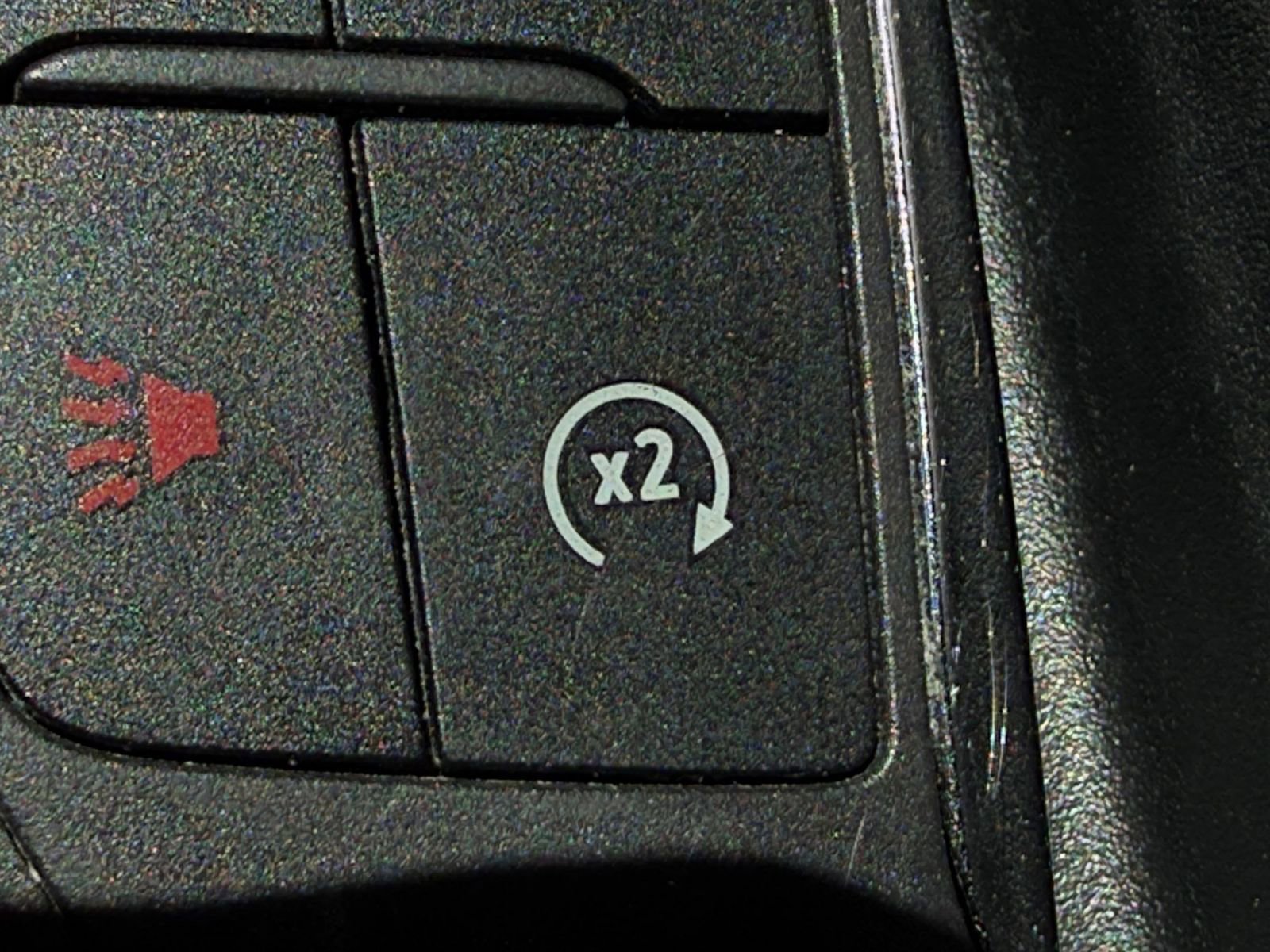 Used 2025 Chevrolet Equinox LT AWD/4WD image 24