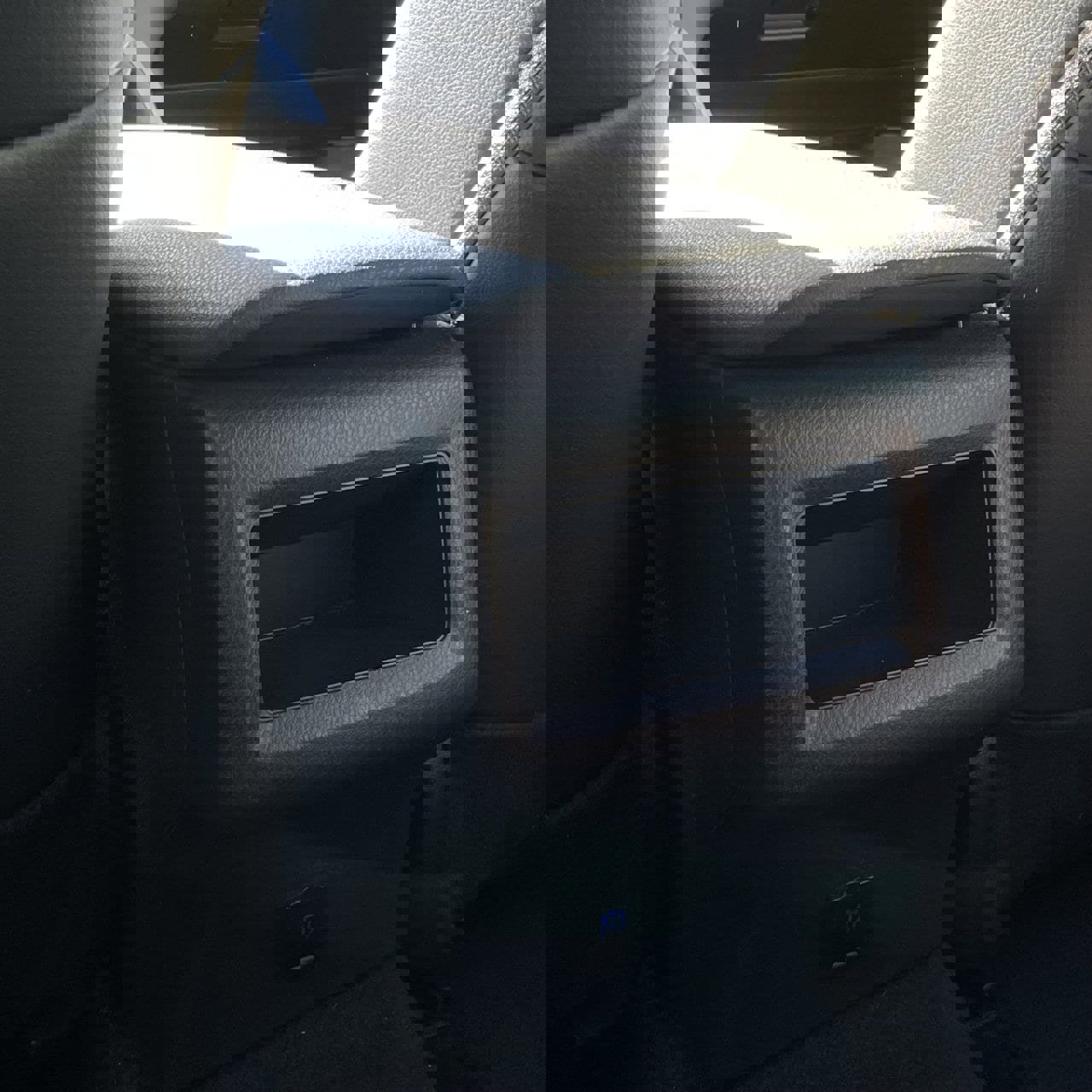 Used 2024 Toyota Camry SE image 23