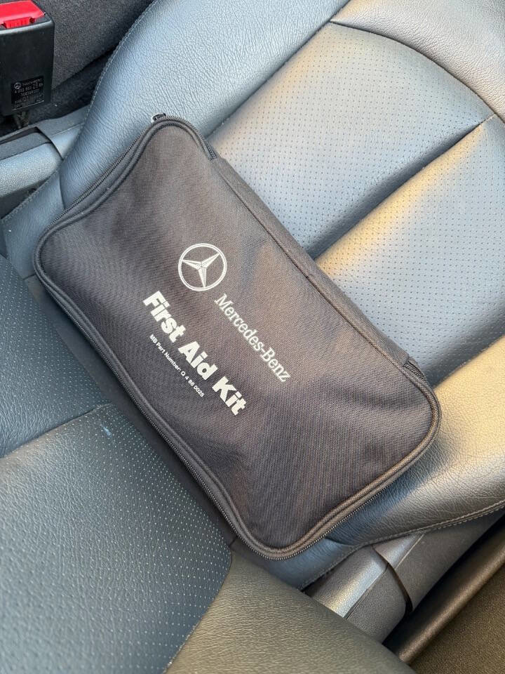 Used 2005 Mercedes-Benz CLK 500 Cabriolet w/ Lighting Pkg image 16