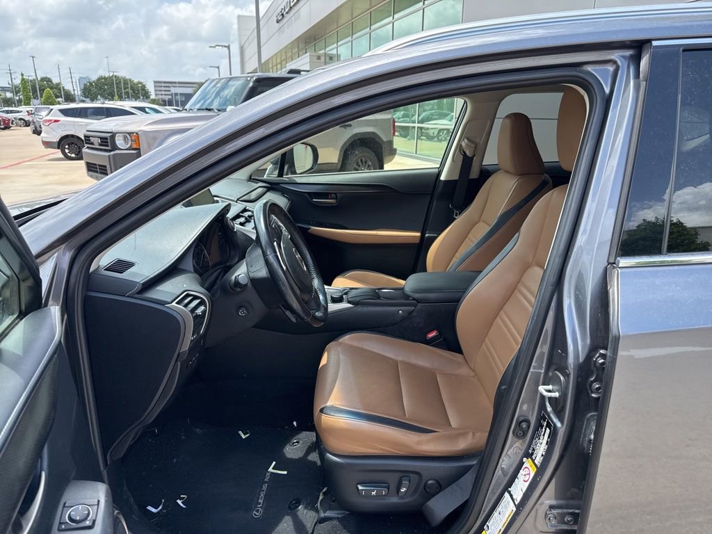 Used 2016 Lexus NX 200t FWD w/ Premium Package image 3