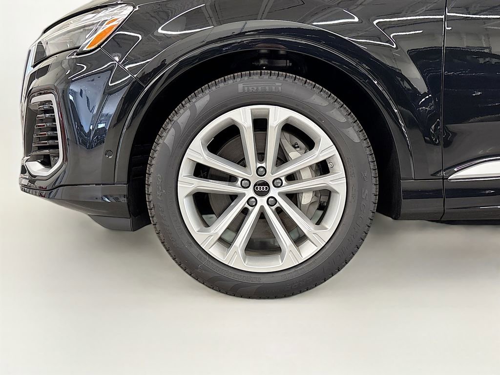 New 2025 Audi Q7 3.0T Premium Plus image 24