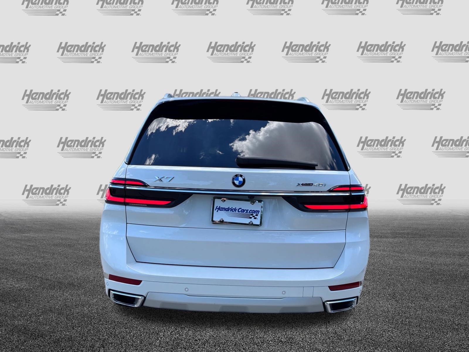 Certified 2025 BMW X7 xDrive40i AWD/4WD image 9