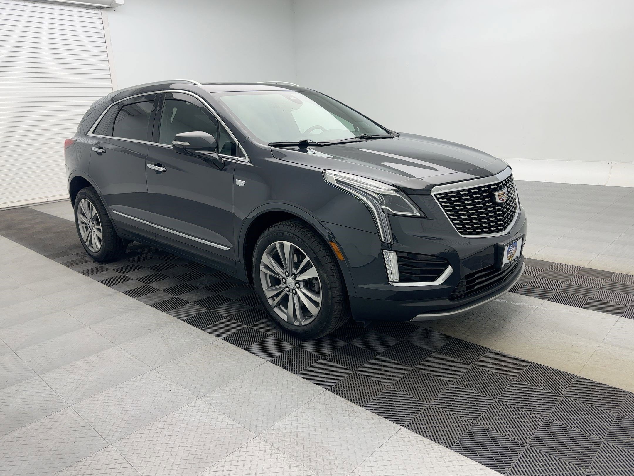 Used 2023 Cadillac XT5 Premium Luxury image 7