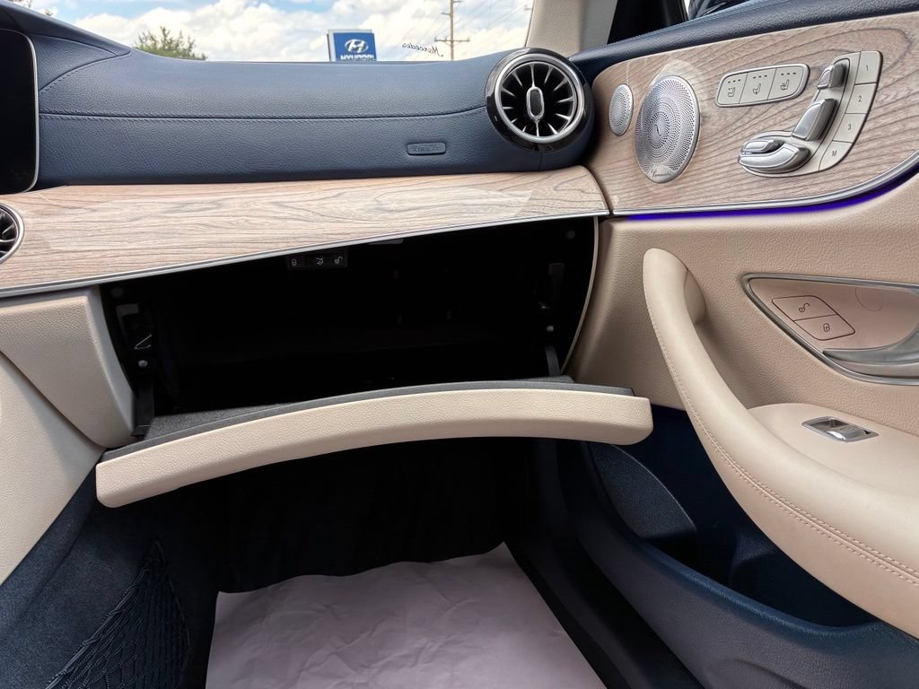 Used 2020 Mercedes-Benz E 450 4MATIC Cabriolet image 43
