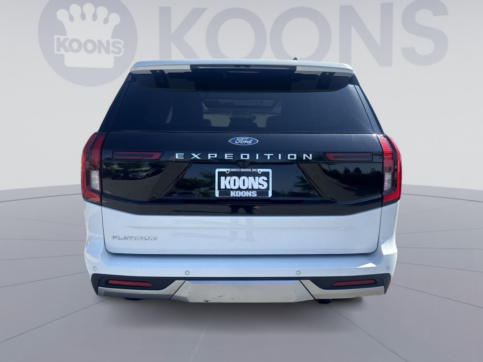 Used 2025 Ford Expedition Platinum AWD/4WD image 5