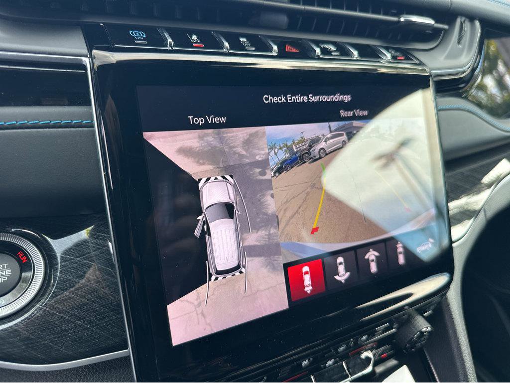 Used 2022 Jeep Grand Cherokee Trailhawk w/ Advanced Protech Group II image 6