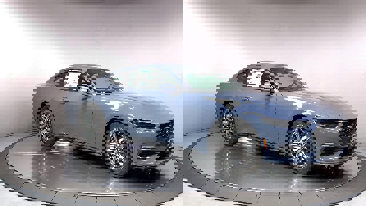 New 2025 Ford Mustang Coupe image 2