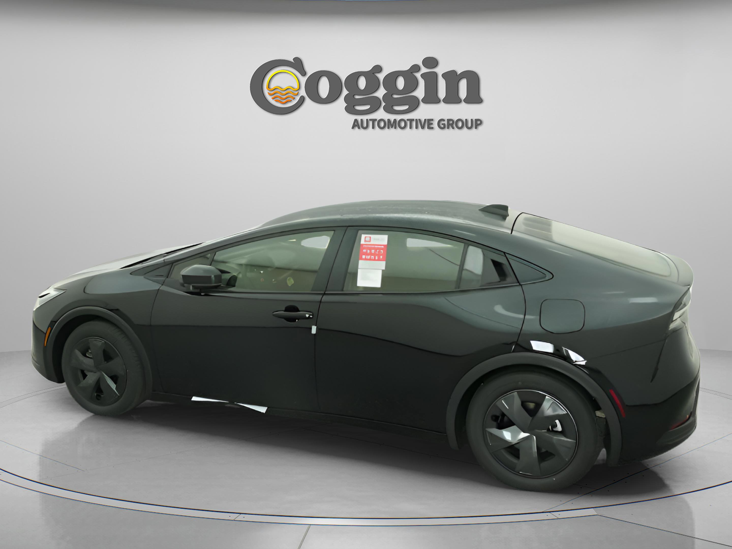 New 2026 Toyota Prius Plug-In Hybrid FWD image 8