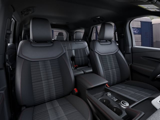 New 2027 Ford Explorer ST-Line w/ ST-Line Street Pack RWD image 10