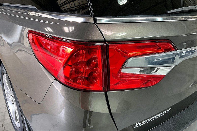 Used 2019 Honda Odyssey EX image 26