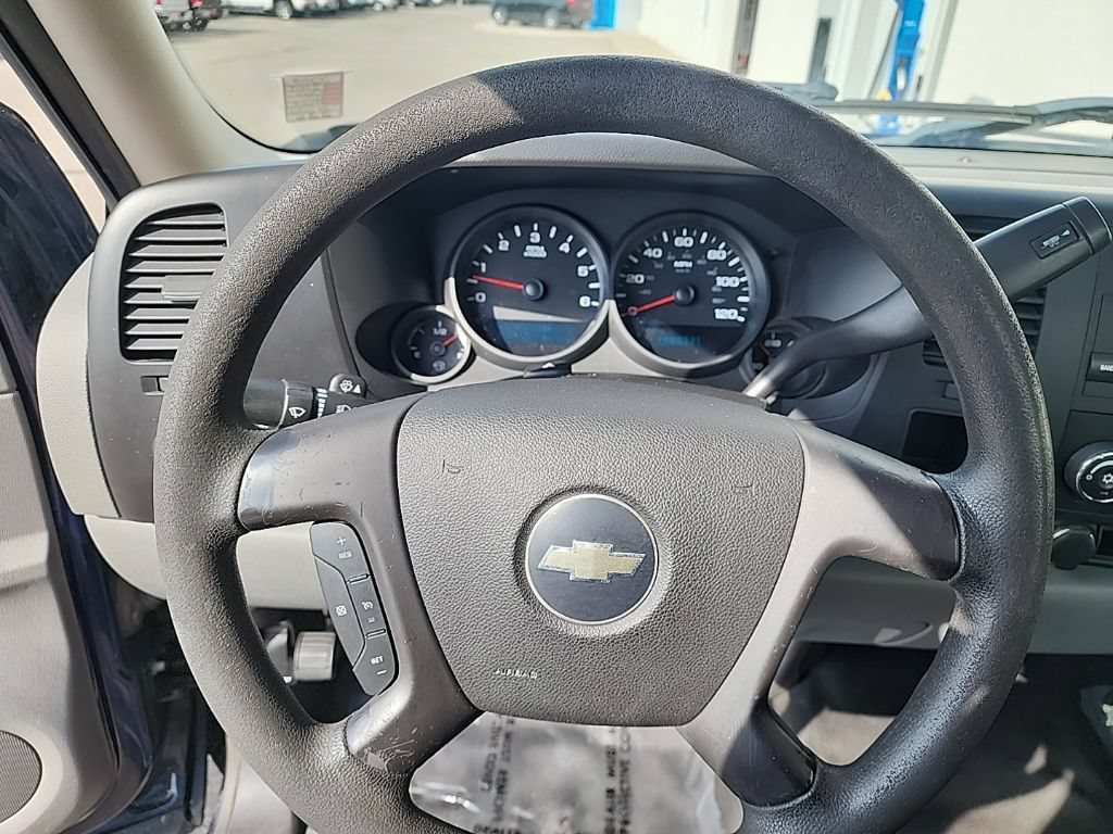 Used 2007 Chevrolet Silverado 1500 W/T w/ Towing Package RWD image 9