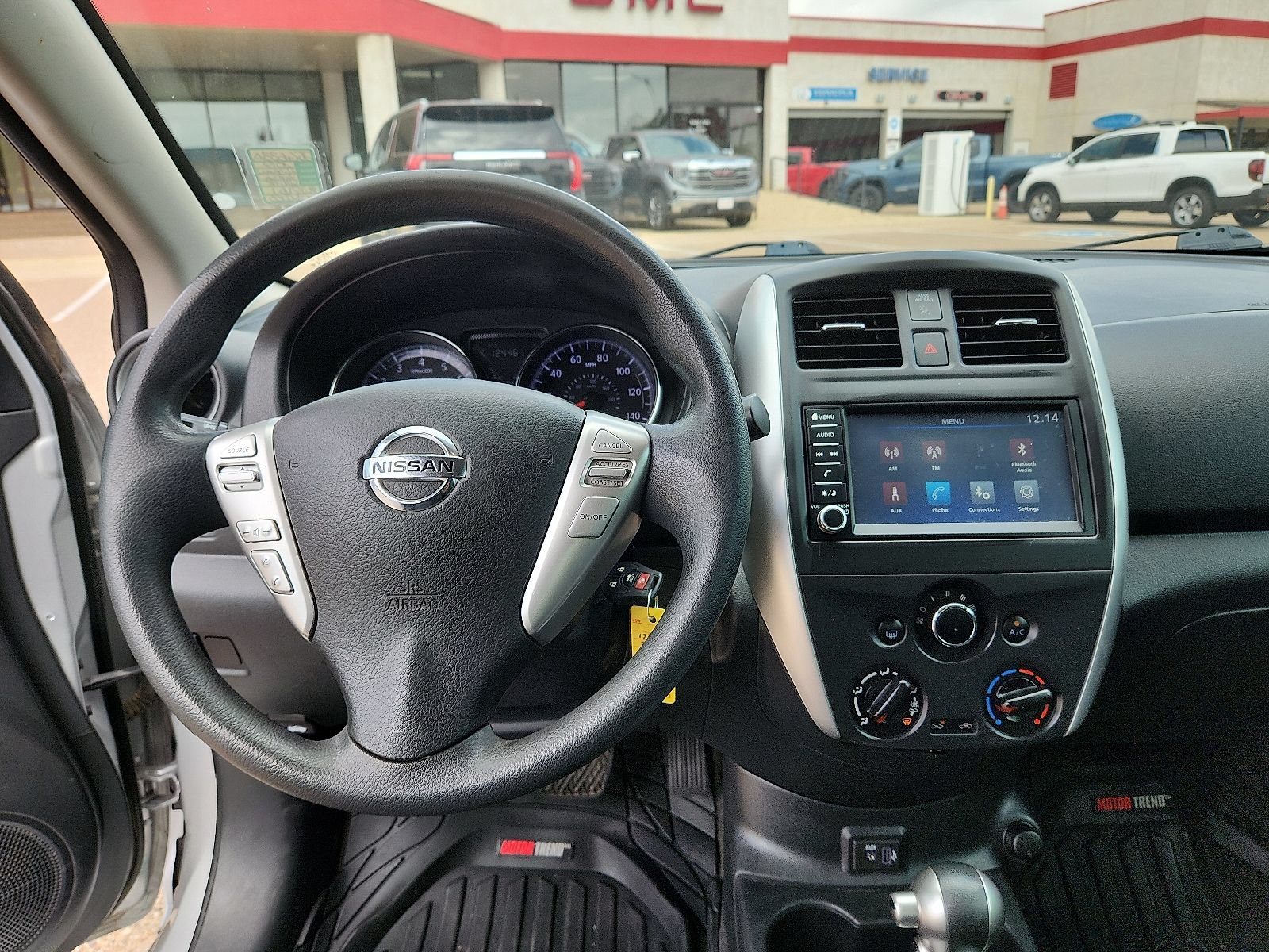Used 2019 Nissan Versa SV FWD image 12