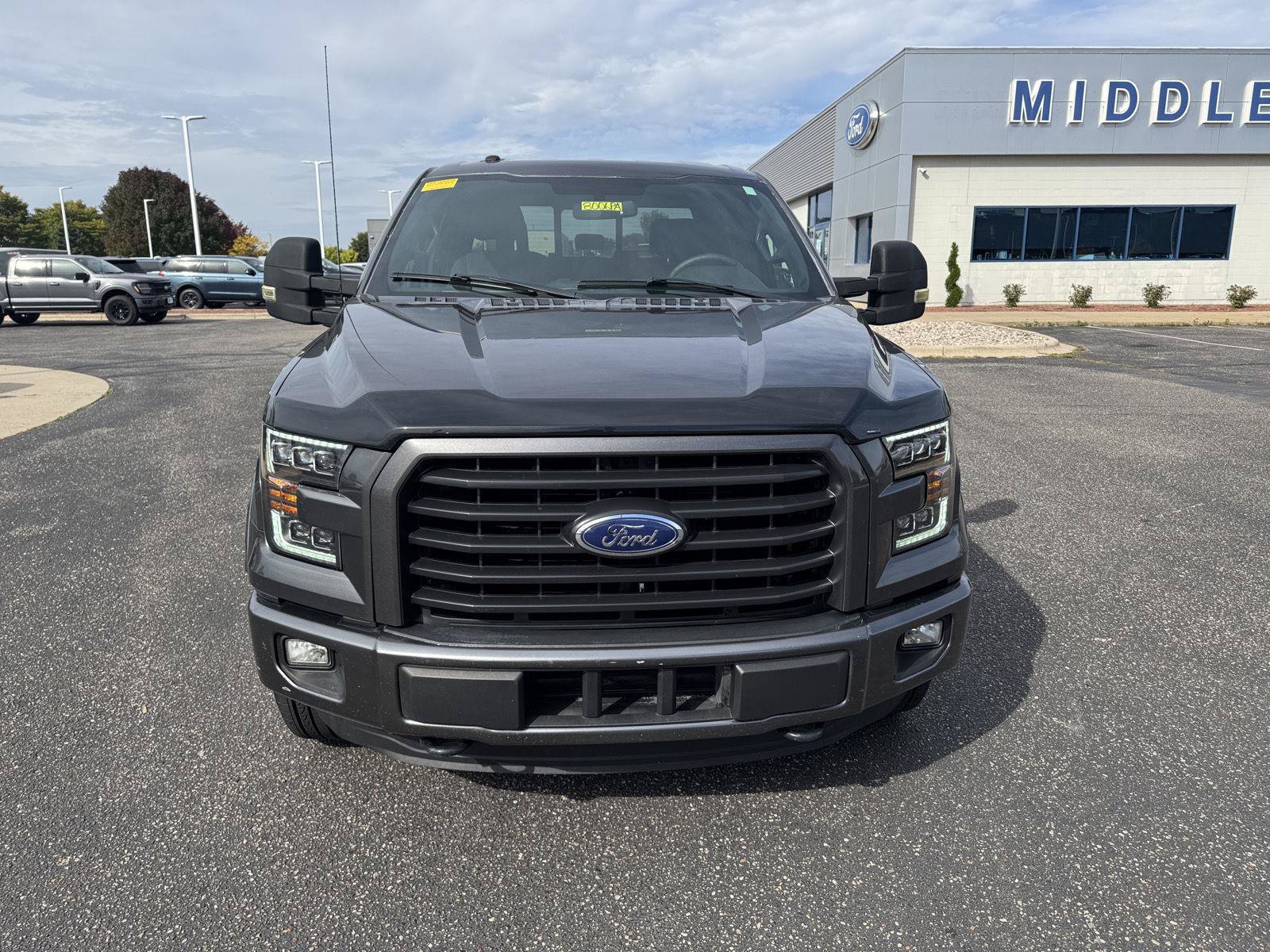Used 2016 Ford F150 XLT w/ Equipment Group 302A Luxury AWD/4WD image 12