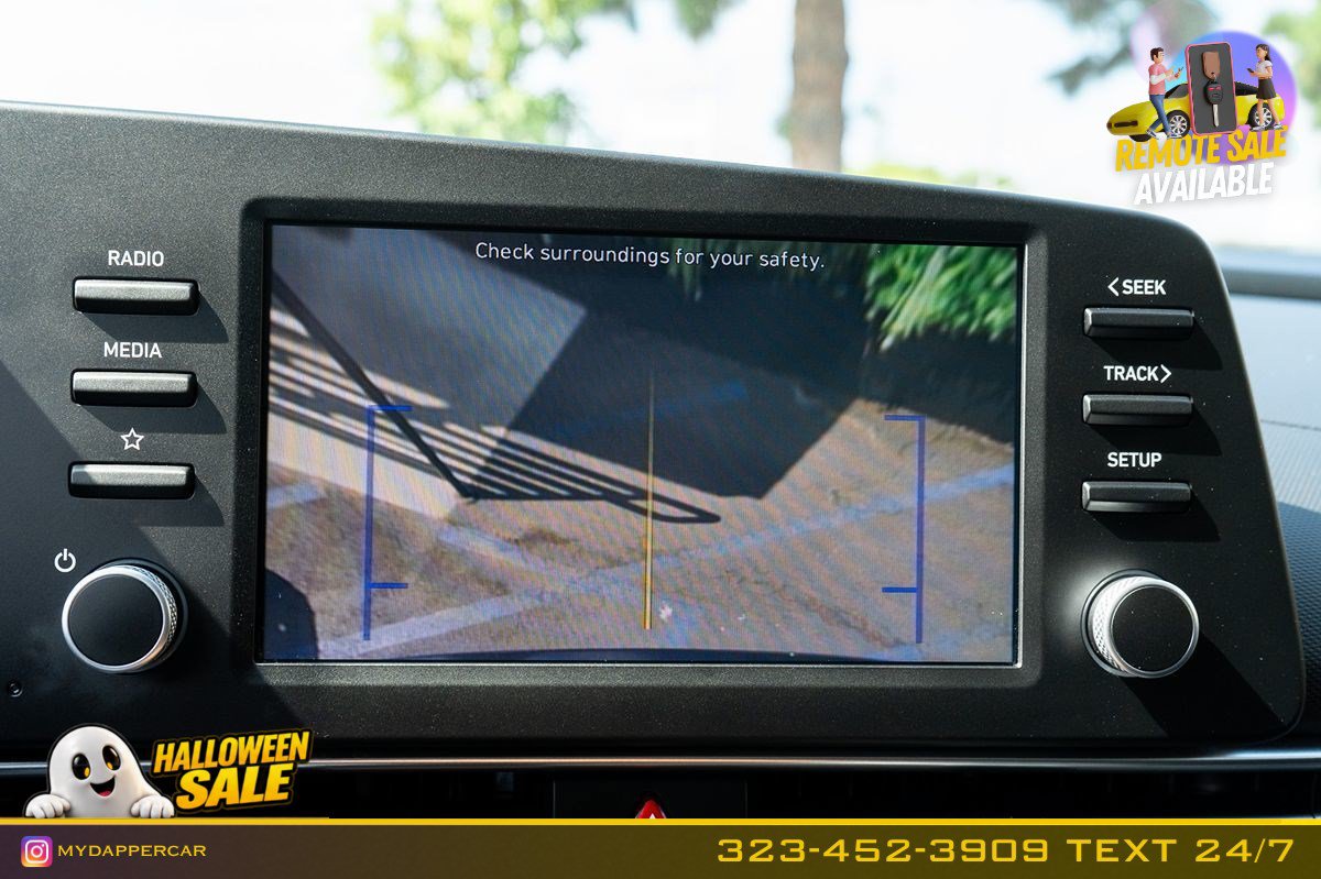 Used 2023 Hyundai Elantra Blue FWD image 35