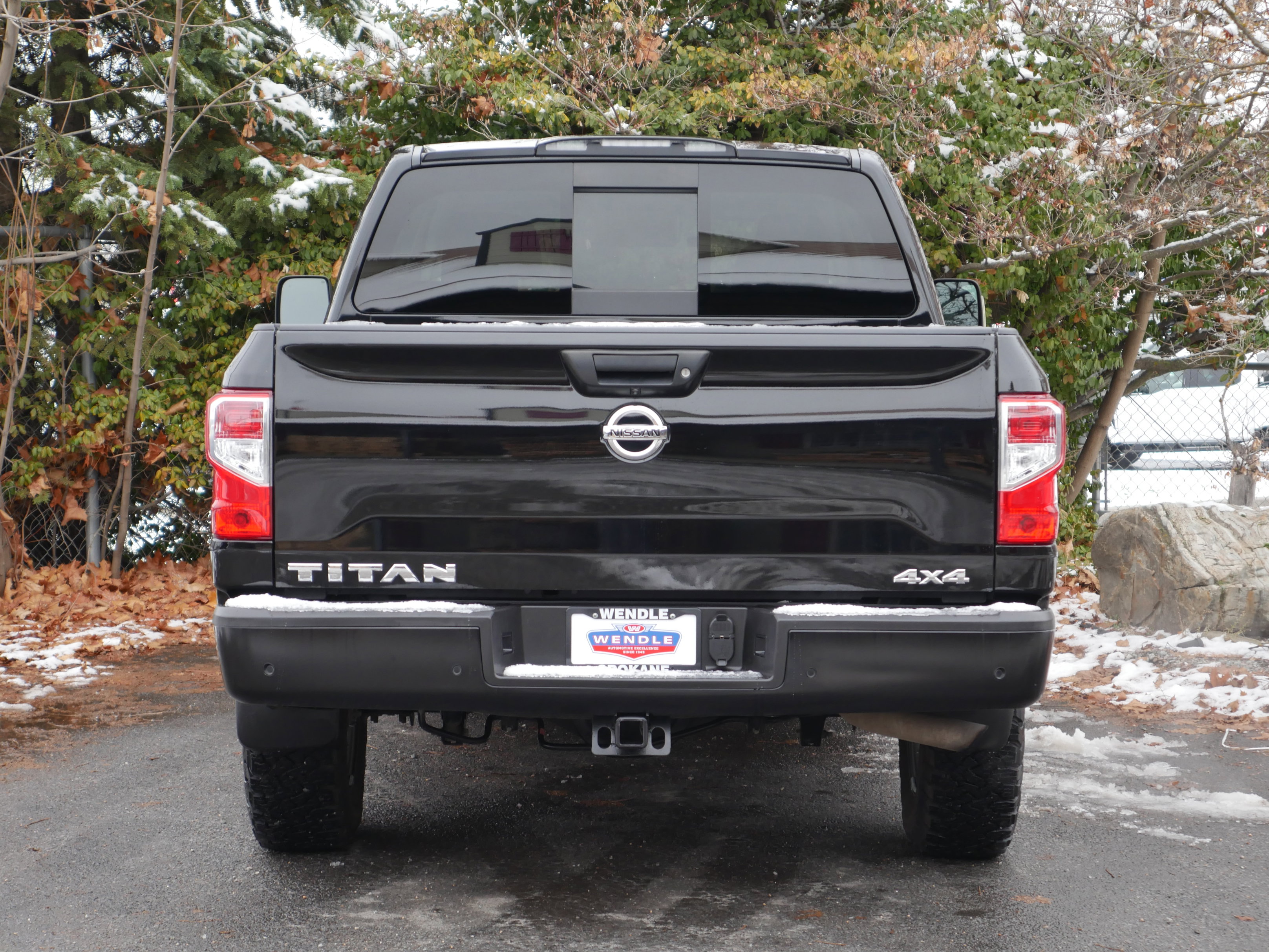 Certified 2021 Nissan Titan S w/ S Utility Package image 19