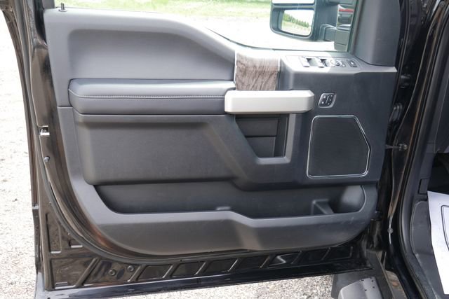Used 2017 Ford F350 Lariat w/ Lariat Ultimate Package AWD/4WD image 16