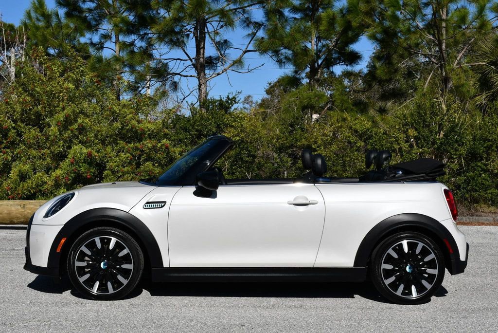 Used 2024 MINI Cooper S w/ Seaside Edition image 32