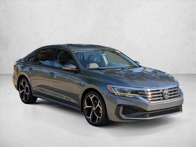 Used 2020 Volkswagen Passat 2.0T R-Line FWD image 3