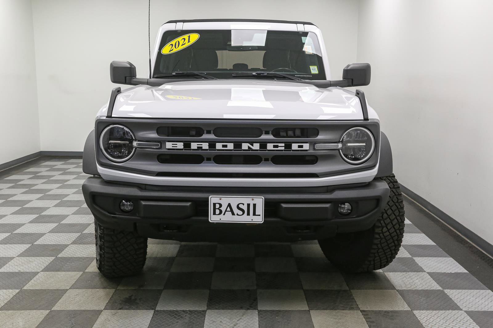 Used 2021 Ford Bronco Big Bend w/ Sasquatch Package AWD/4WD image 3
