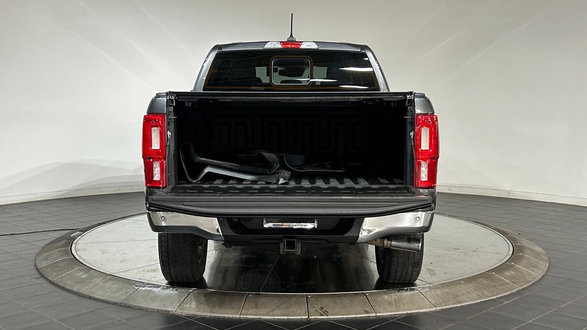 Used 2019 Ford Ranger XLT w/ Equipment Group 302A Luxury AWD/4WD image 31