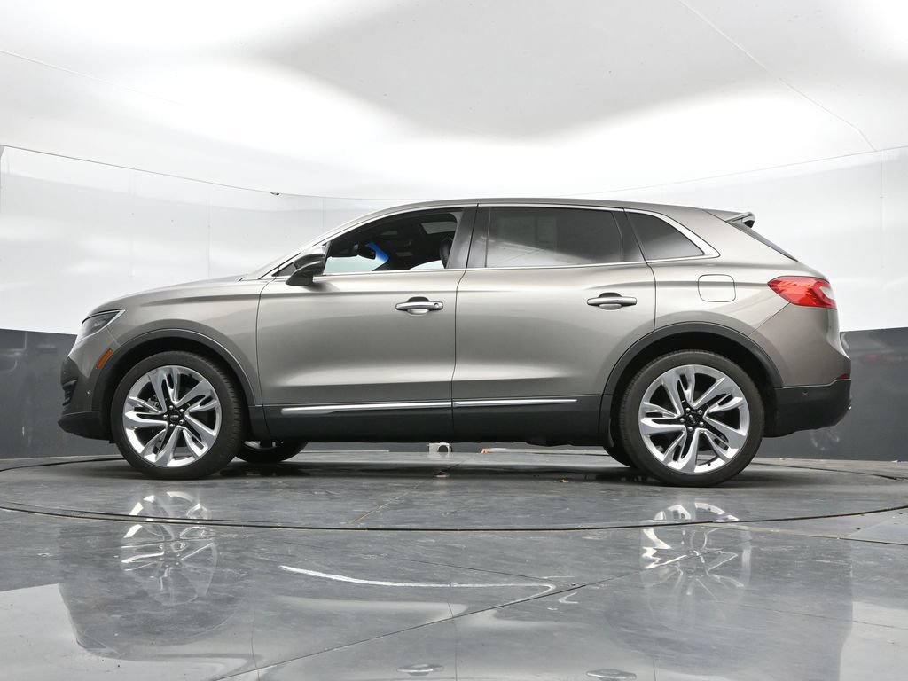 Used 2016 Lincoln MKX Reserve w/ Luxury Package AWD/4WD image 38