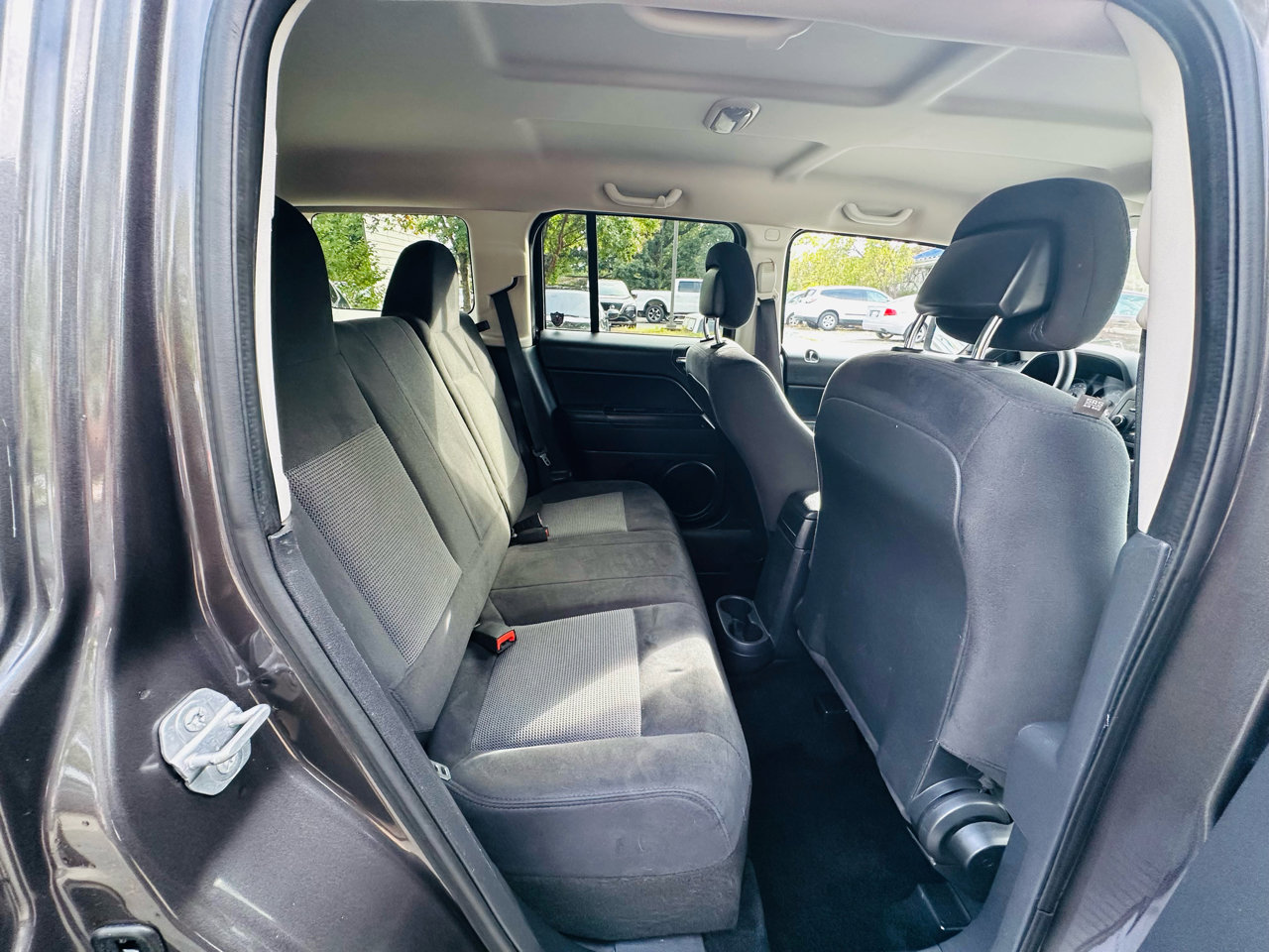 Used 2015 Jeep Patriot Sport w/ Power Value Group image 19