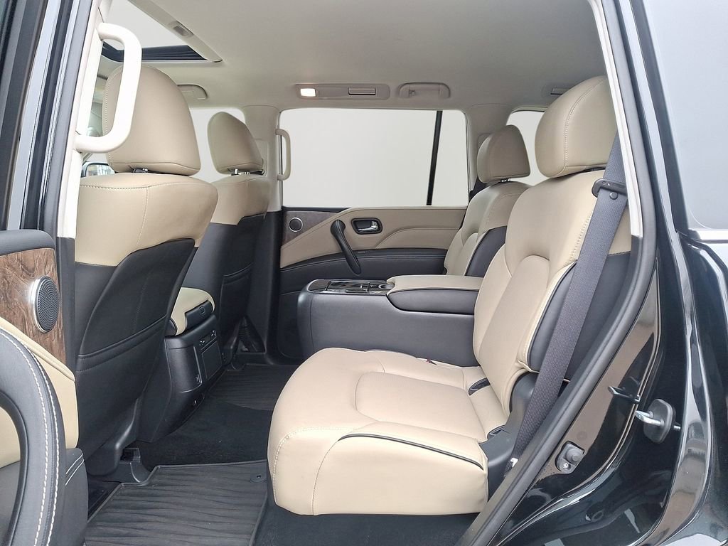 Certified 2024 INFINITI QX80 Premium Select w/ All-Season Package image 8