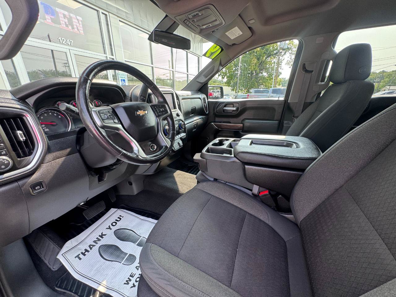 Used 2019 Chevrolet Silverado 1500 LT w/ All-Star Edition AWD/4WD image 14
