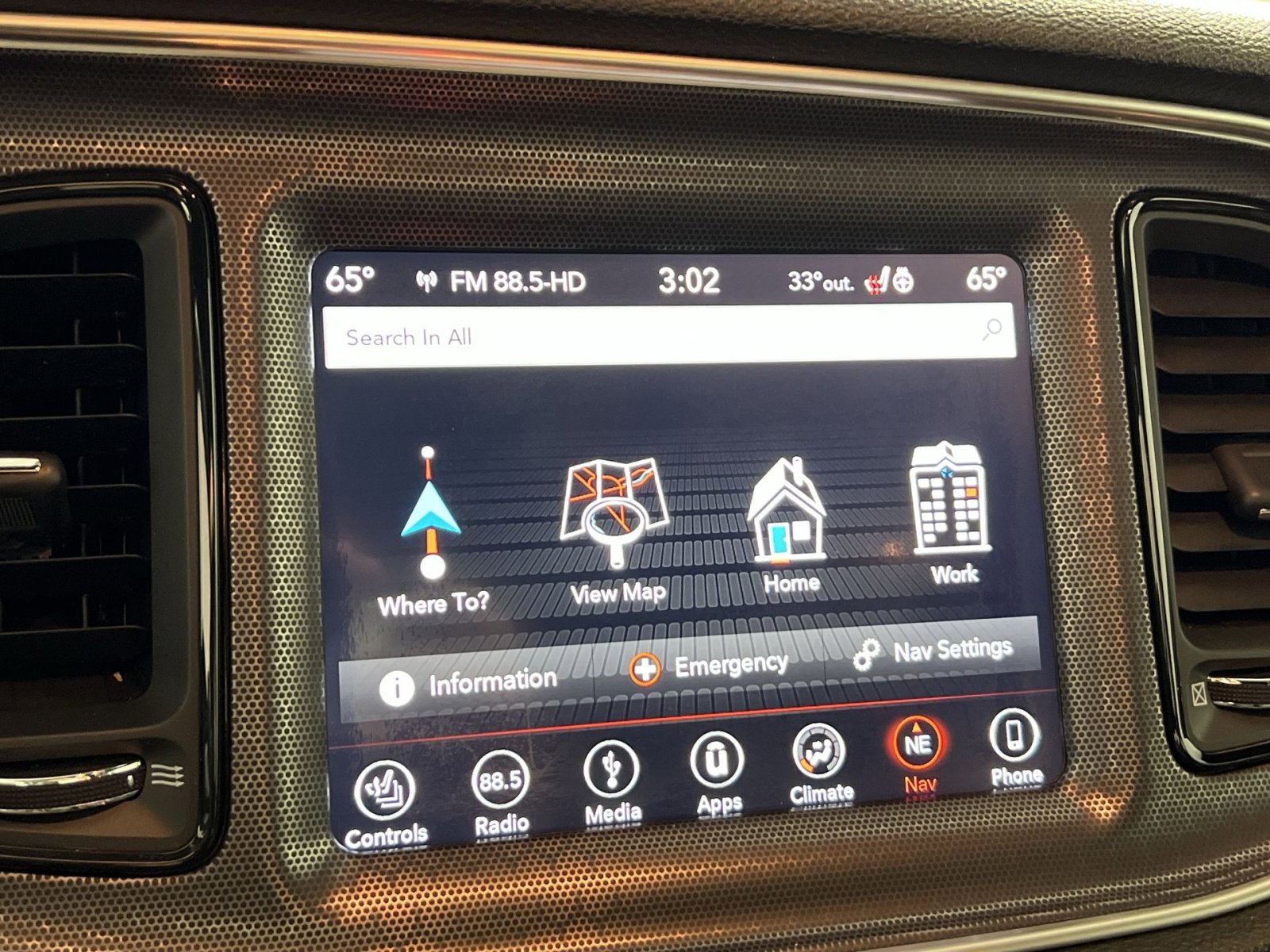 Used 2018 Dodge Challenger GT w/ Driver Convenience Group image 20