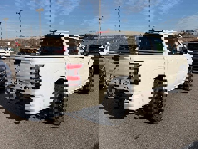 New 2026 Nissan Frontier SV w/ All-Weather Content Package image 5