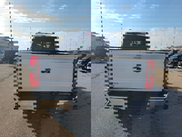New 2026 Ford F250 Lariat w/ Lariat Ultimate Package image 24
