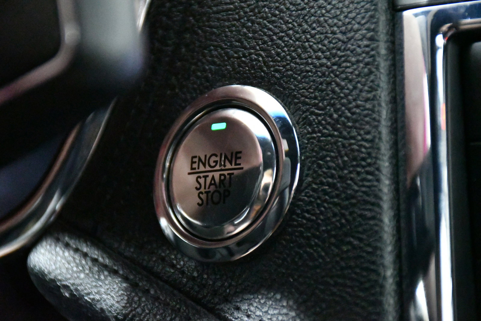 Used 2020 Lincoln Continental image 19