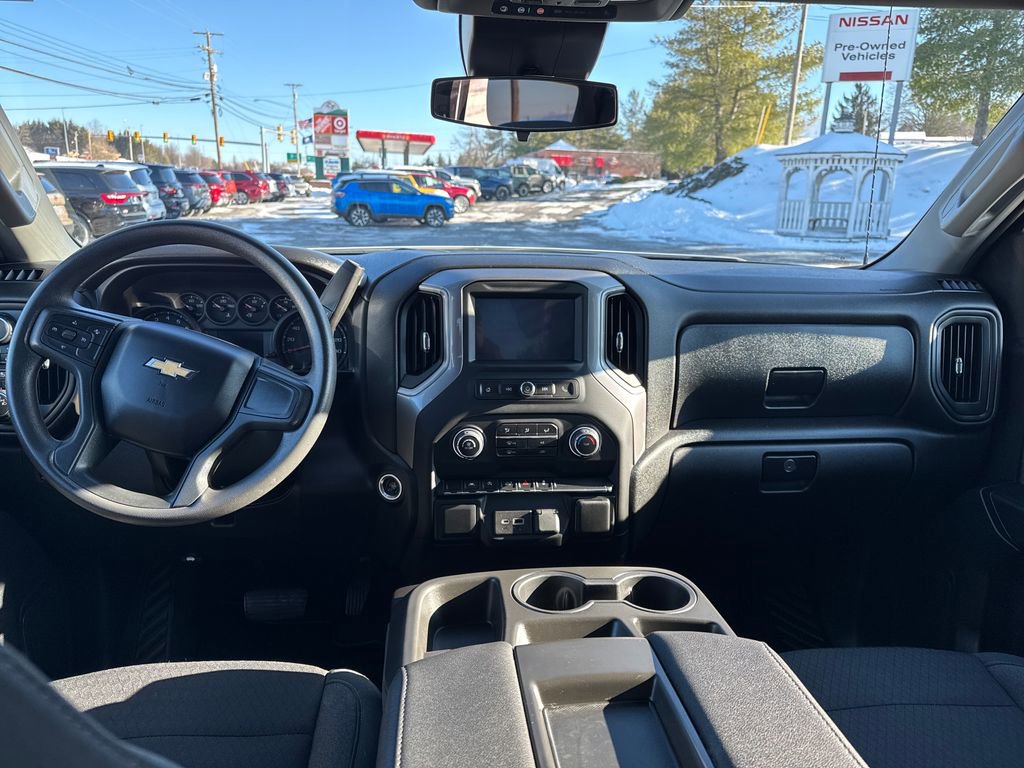 Used 2022 Chevrolet Silverado 1500 Custom w/ LPO, Dark Essentials Package image 12