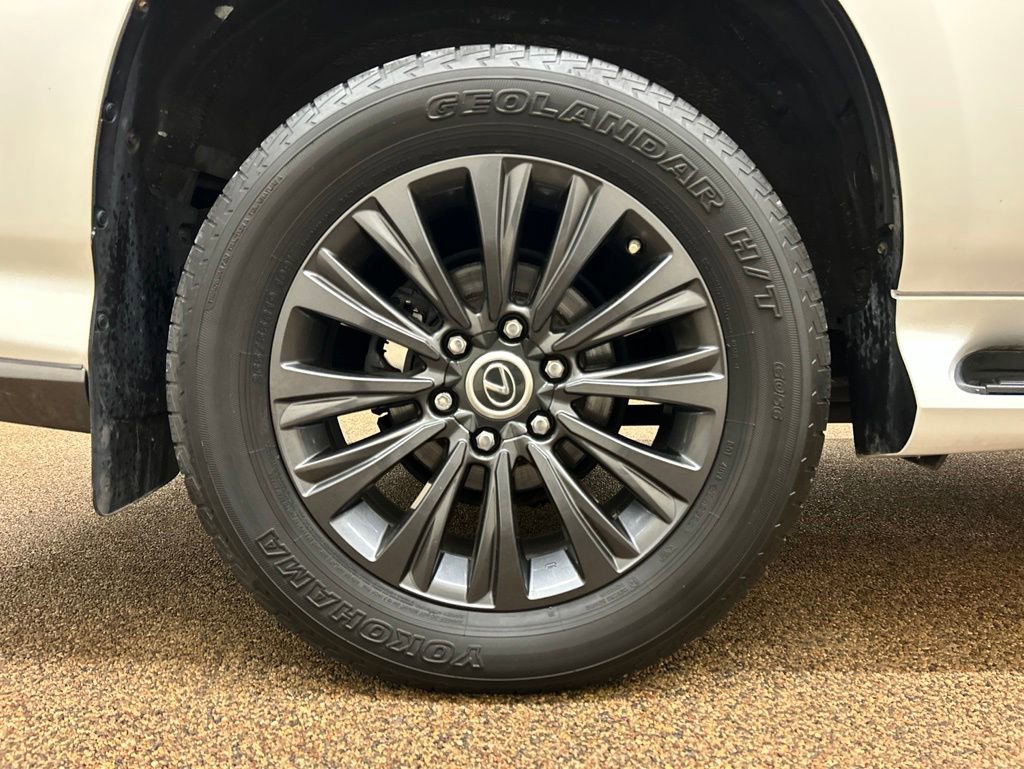Used 2020 Lexus GX 460 Premium AWD/4WD image 31