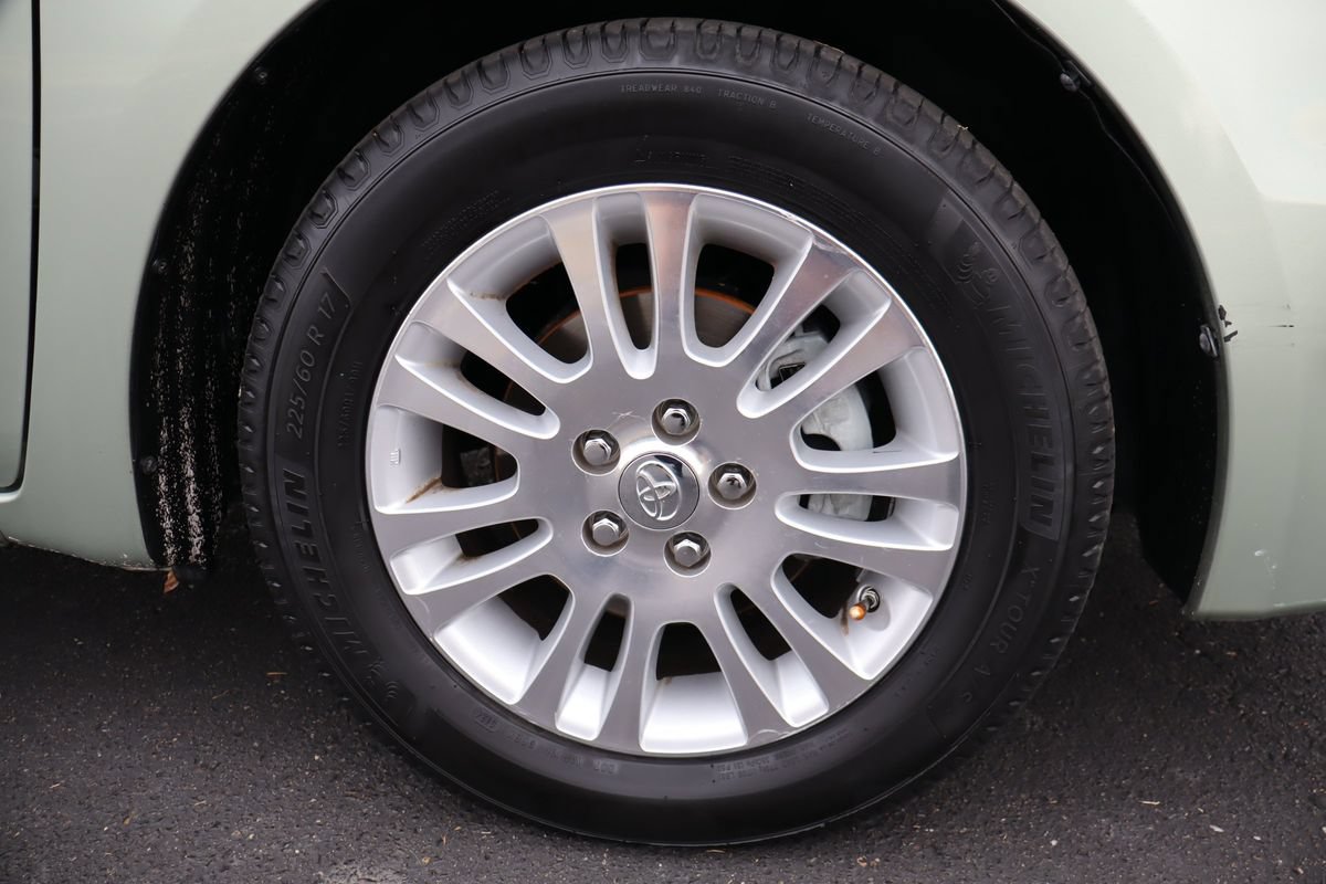 Used 2009 Toyota Sienna XLE FWD image 44