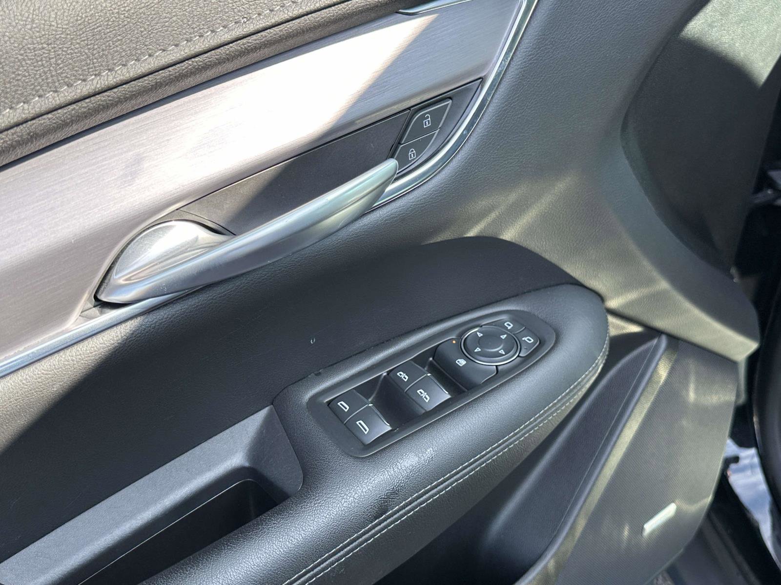 Used 2023 Cadillac XT5 Luxury image 17