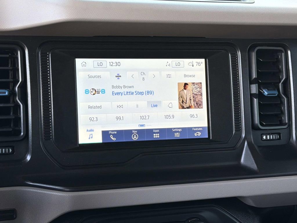 Used 2022 Ford Bronco Wildtrak image 15