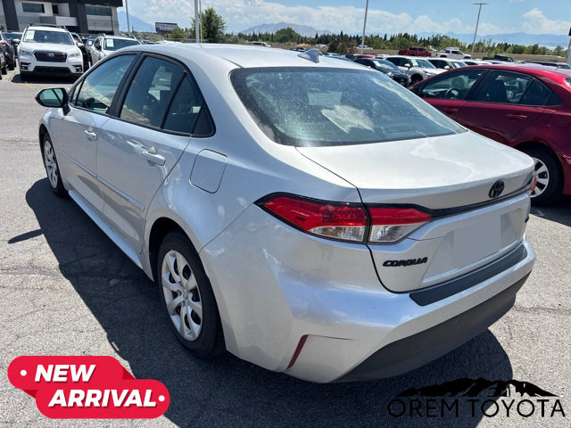 Used 2025 Toyota Corolla LE FWD image 3
