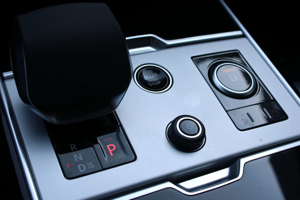 New 2027 Land Rover Range Rover SE AWD/4WD image 16