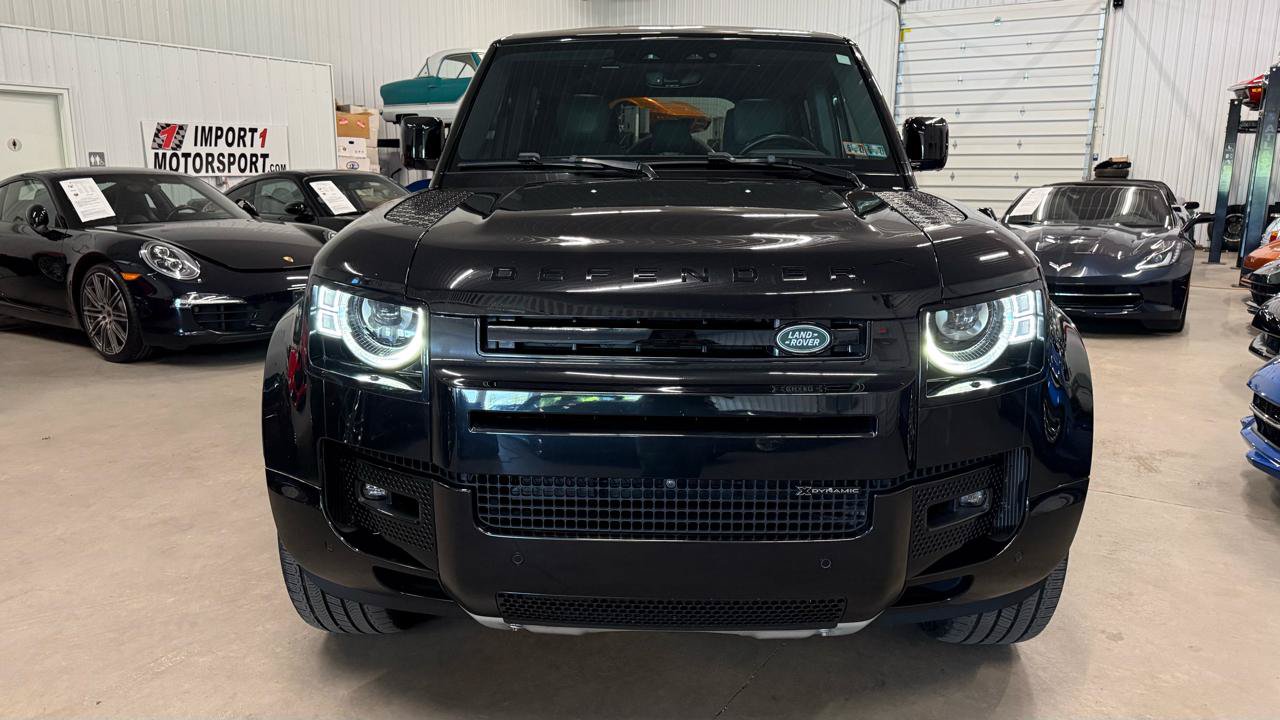 Used 2023 Land Rover Defender 110 X-Dynamic SE AWD/4WD image 3
