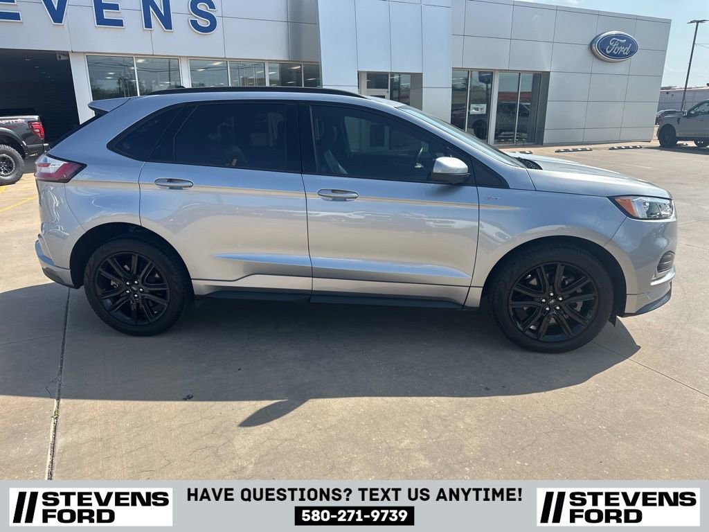 Used 2024 Ford Edge ST-Line image 3