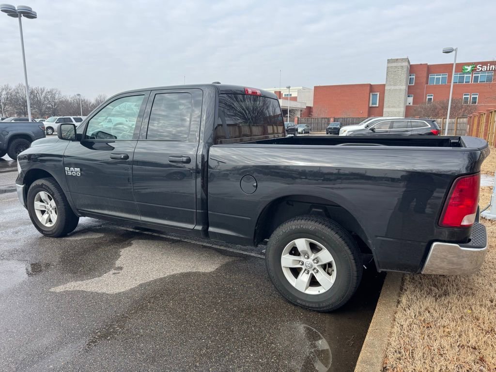 Used 2024 RAM 1500 Classic SLT image 4