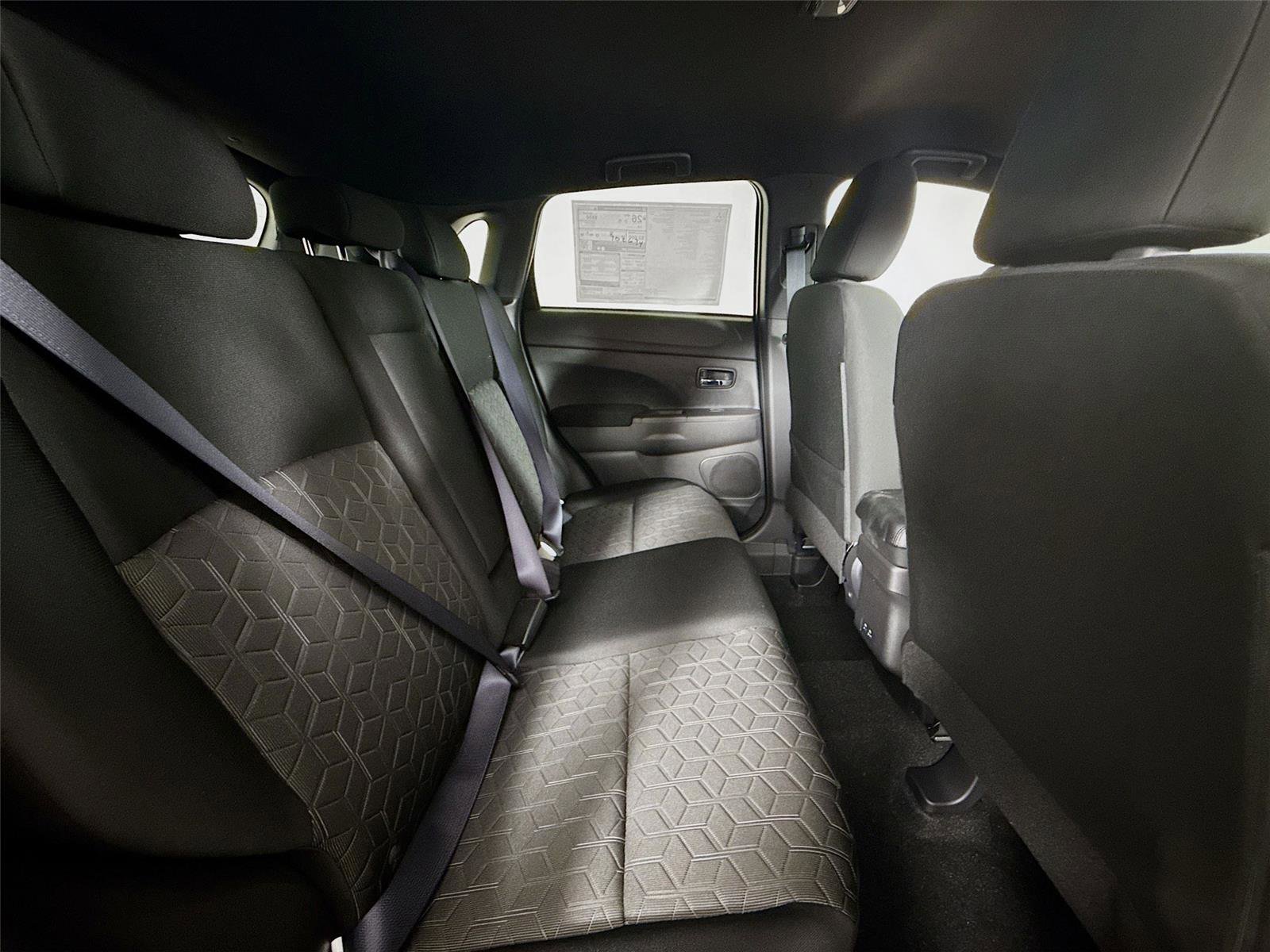 Used 2025 Mitsubishi Outlander Sport AWD image 24